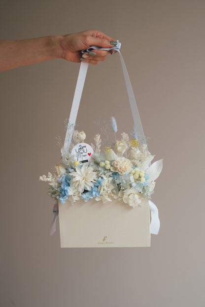 ◆母の日限定◆Flower BAG No.1／フラワーバッグアレンジ　5 Mom’s Colors White／ホワイト　ドライ&amp;プリザーブドフラワー