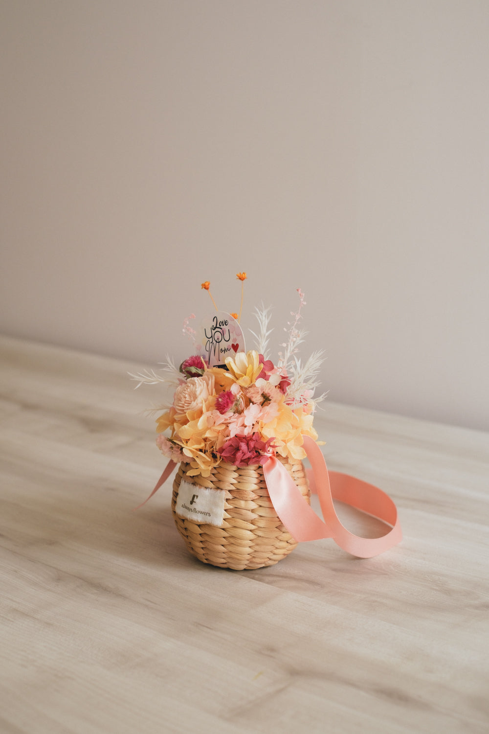 ◆母の日限定◆Flower BAG No.2／カゴバッグアレンジ　5 Mom’s Colors Orange／ドライ&amp;プリザーブドフラワー