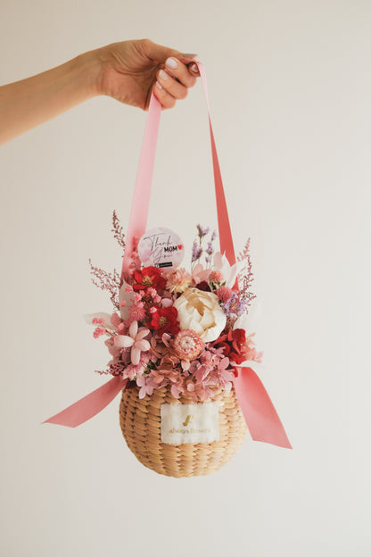 ◆数量限定◆Flower BAG No.2／カゴバッグアレンジ　5 Mom’s Colors Pink／ピンク　ドライ&amp;プリザーブドフラワー