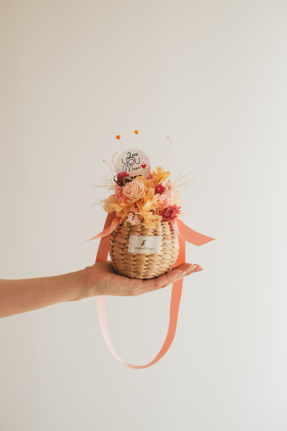 ◆母の日限定◆Flower BAG No.2／カゴバッグアレンジ　5 Mom’s Colors Orange／ドライ&amp;プリザーブドフラワー