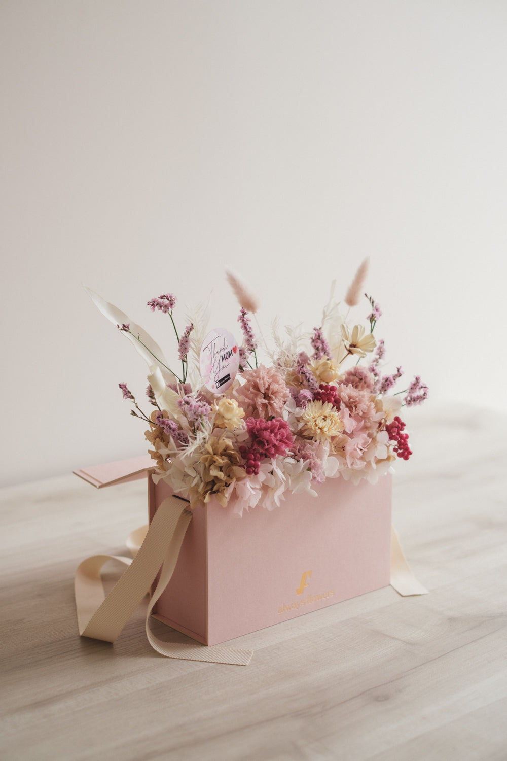◆数量限定ピンクバッグ◆Flower BAG No.1／フラワーバッグアレンジ　モアピンクバッグ／カーネーション　ドライ&amp;プリザーブドフラワー