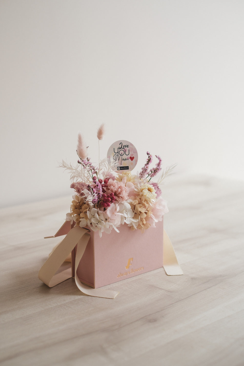 ◆数量限定ピンクバッグ◆Flower BAG No.1／フラワーバッグアレンジ　モアピンクバッグ／カーネーション　ドライ&amp;プリザーブドフラワー