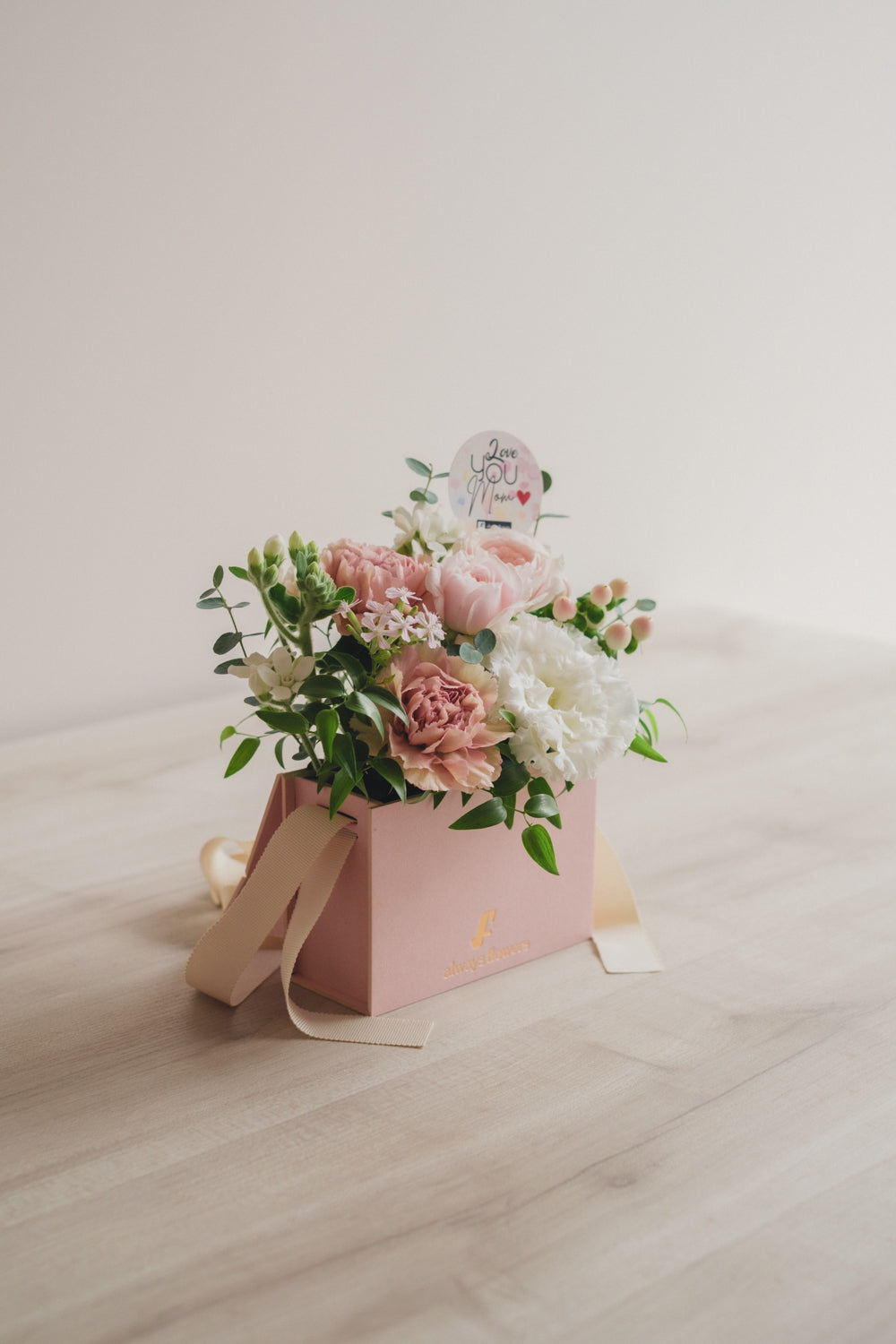 ◆母の日限定ピンクバッグ◆Flower BAG No.1／フラワーバッグアレンジ   モアピンクバッグ／カーネーション　生花