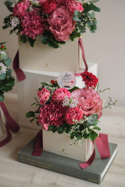 ◆母の日限定◆Flower BAG No.1／フラワーバッグアレンジ　マムズラヴ／カーネーション　生花