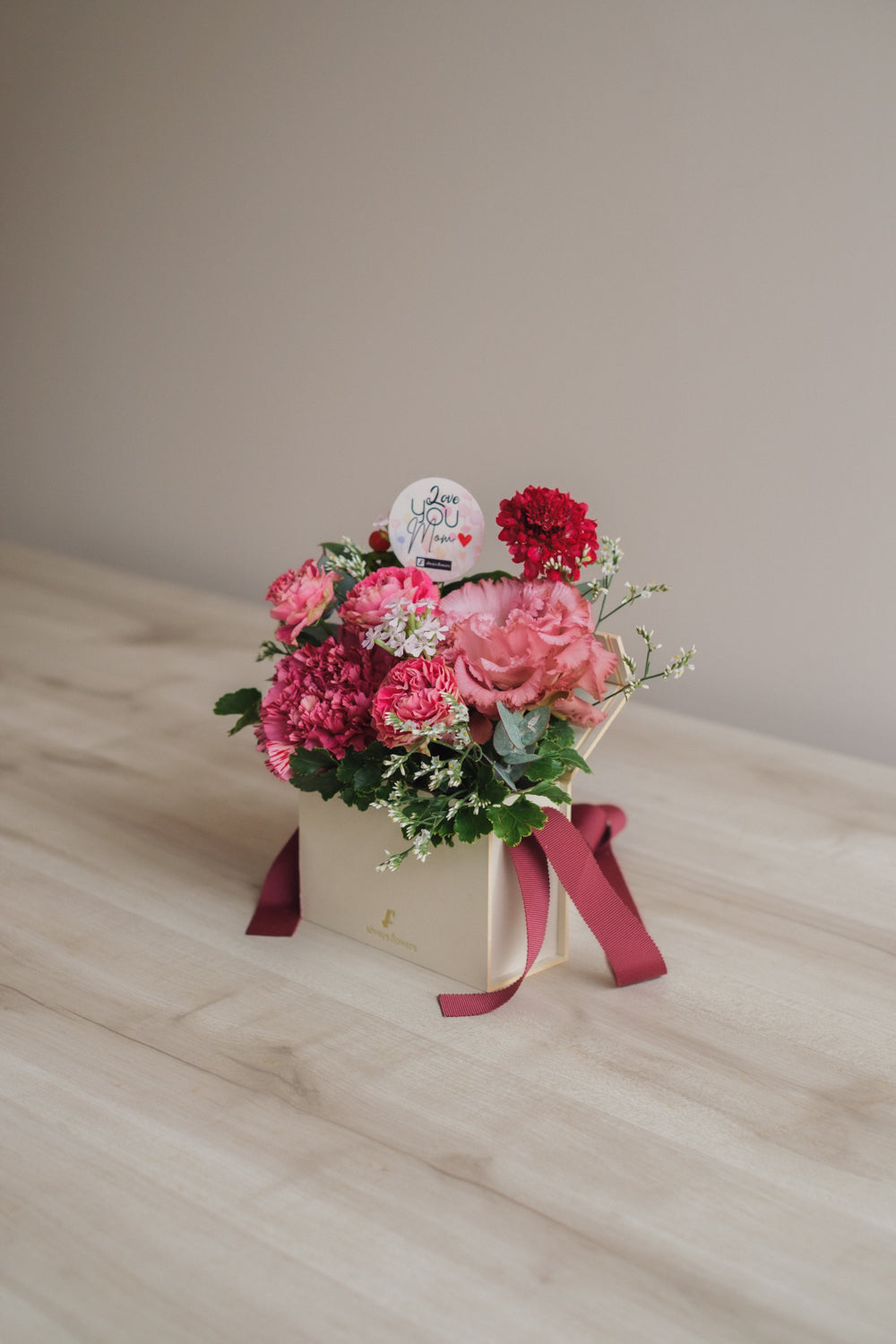 ◆母の日限定◆Flower BAG No.1／フラワーバッグアレンジ　マムズラヴ／カーネーション　生花