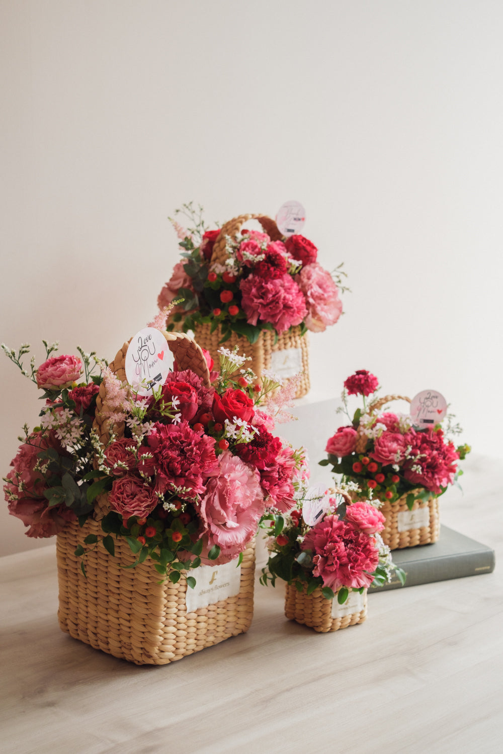 ◆母の日限定◆Flower BAG No.3 ／スクエアカゴバッグ　マムズハート／カーネーション　生花