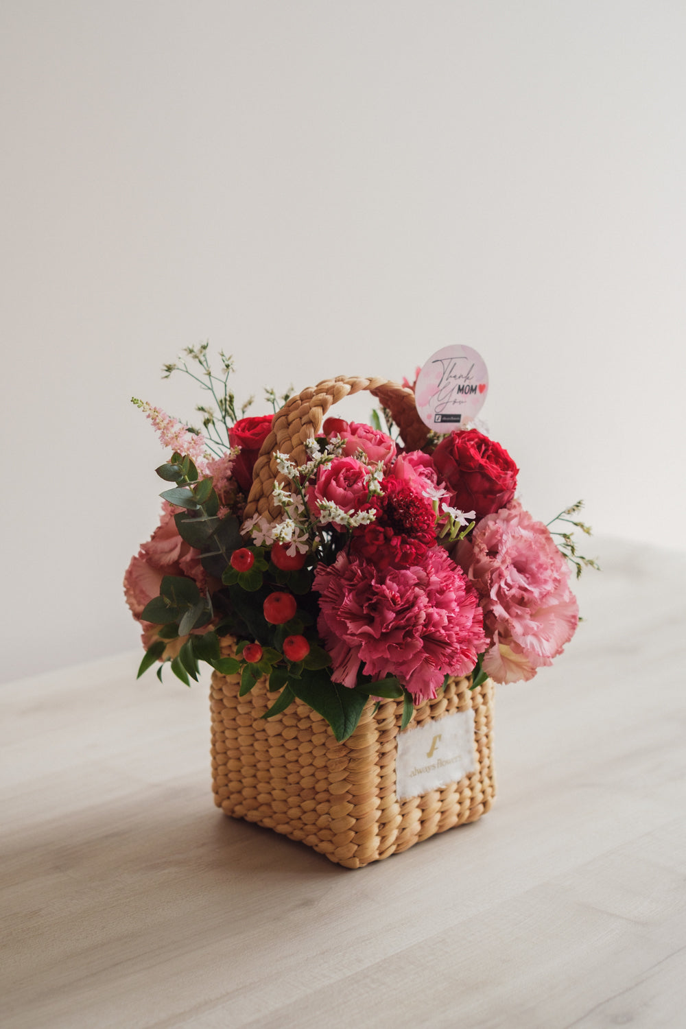 ◆母の日限定◆Flower BAG No.3 ／スクエアカゴバッグ　マムズハート／カーネーション　生花