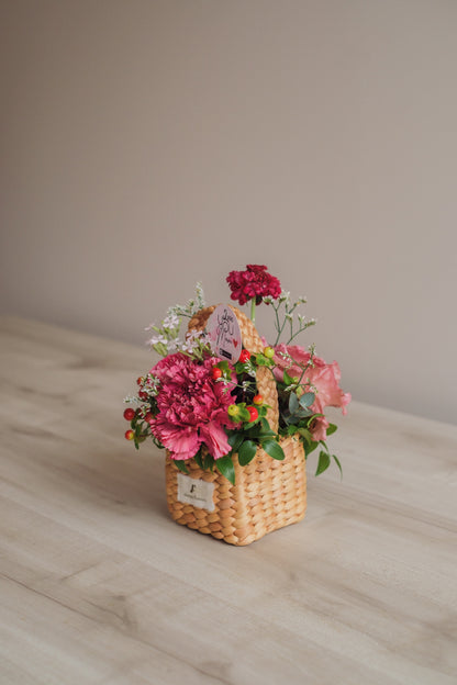 ◆母の日限定◆Flower BAG No.3 ／スクエアカゴバッグ　マムズハート／カーネーション　生花