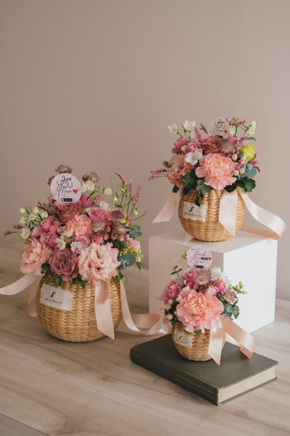 ◆母の日限定◆Flower BAG No.2／フラワーバッグアレンジ　サニーマム／カーネーション　生花