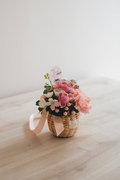 ◆母の日限定◆Flower BAG No.2／フラワーバッグアレンジ　サニーマム／カーネーション　生花