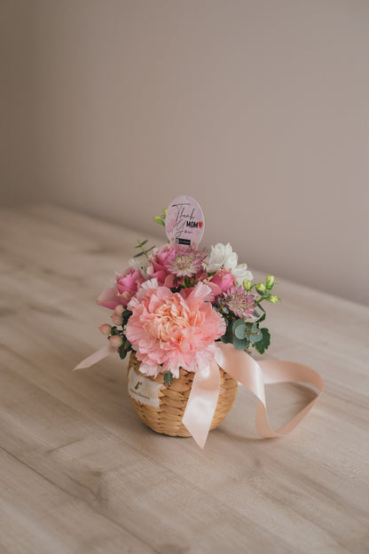 ◆母の日限定◆Flower BAG No.2／フラワーバッグアレンジ　サニーマム／カーネーション　生花