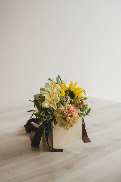 ◆5/21-8/31お届け限定◆Flower BAG No.1／フラワーバッグアレンジ　イエローチャージ／生花