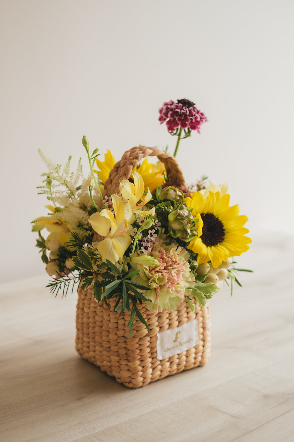 ◆5/21-8/3お届け限定◆Flower BAG No.3 ／スクエアカゴバッグ　トラッドイエロー／生花
