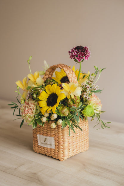◆5/21-8/3お届け限定◆Flower BAG No.3 ／スクエアカゴバッグ　トラッドイエロー／生花