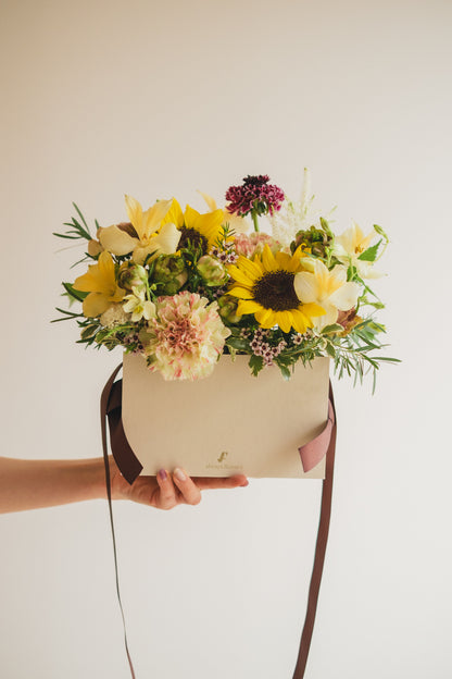 ◆5/21-8/31お届け限定◆Flower BAG No.1／フラワーバッグアレンジ　イエローチャージ／生花