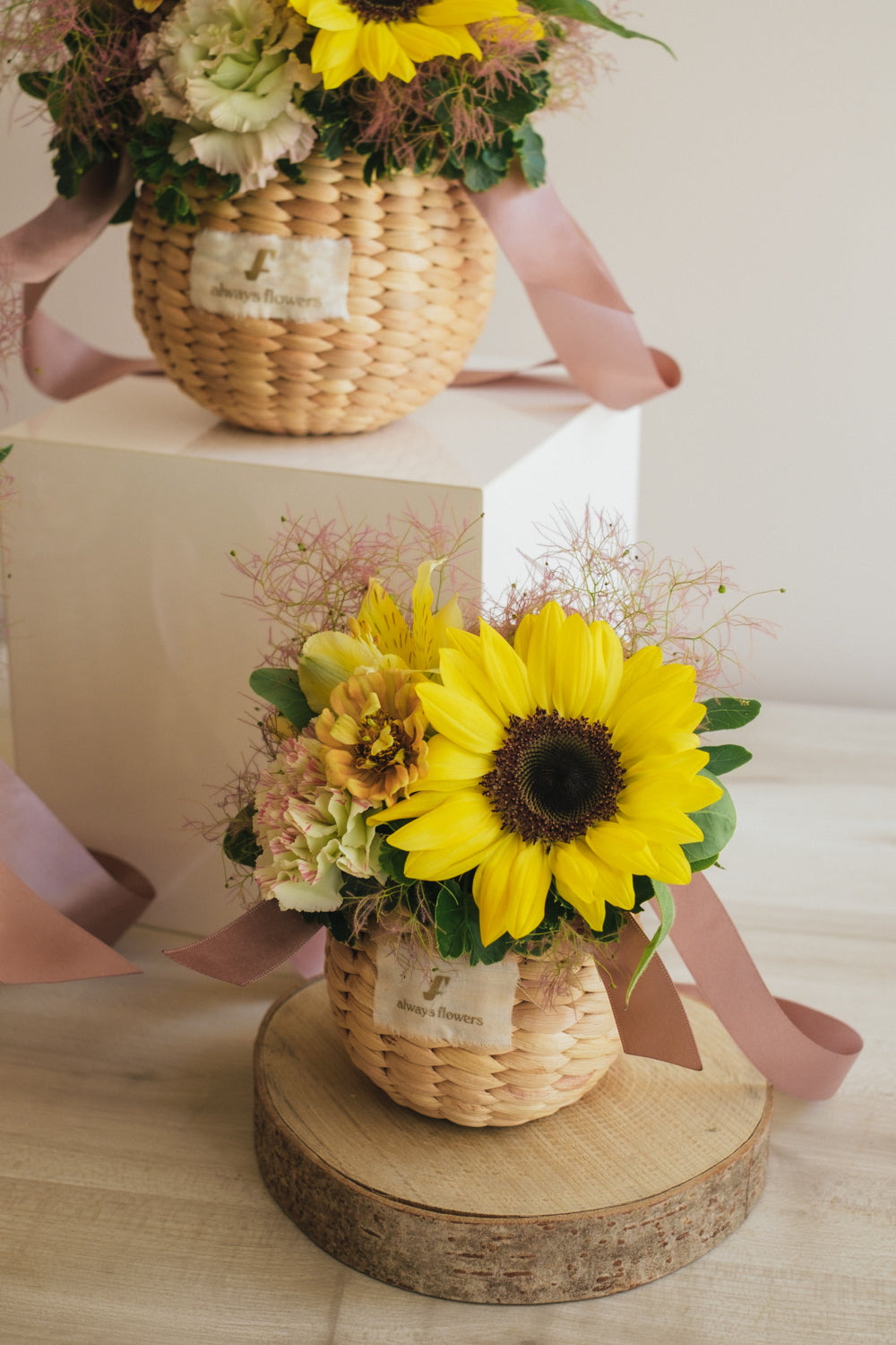◆6/2-7/31お届け限定◆Flower BAG No.2／フラワーバッグアレンジ　イエロースモーク／生花