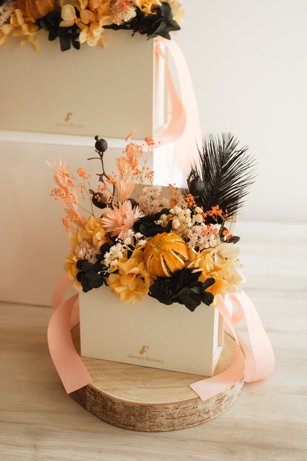 ◆ハロウィン限定◆Flower BAG No.1／フラワーバッグアレンジ　ブラックブルーム／ドライ&amp;プリザーブドフラワー
