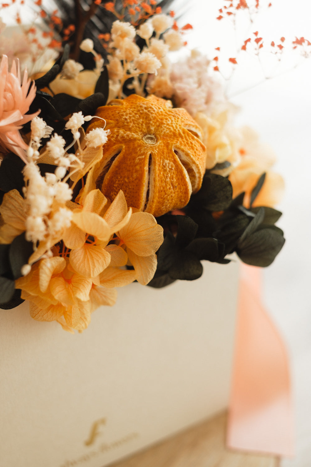 ◆ハロウィン限定◆Flower BAG No.1／フラワーバッグアレンジ　ブラックブルーム／ドライ&amp;プリザーブドフラワー