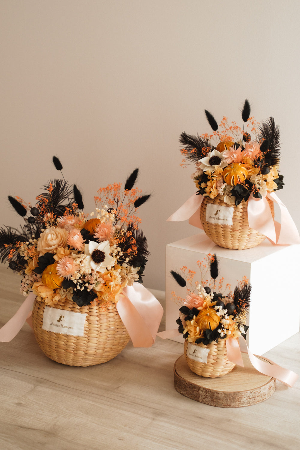 ◆ハロウィン限定◆Flower BAG No.2／フラワーバッグアレンジ　ブラックトリート／ドライ&amp;プリザーブドフラワー