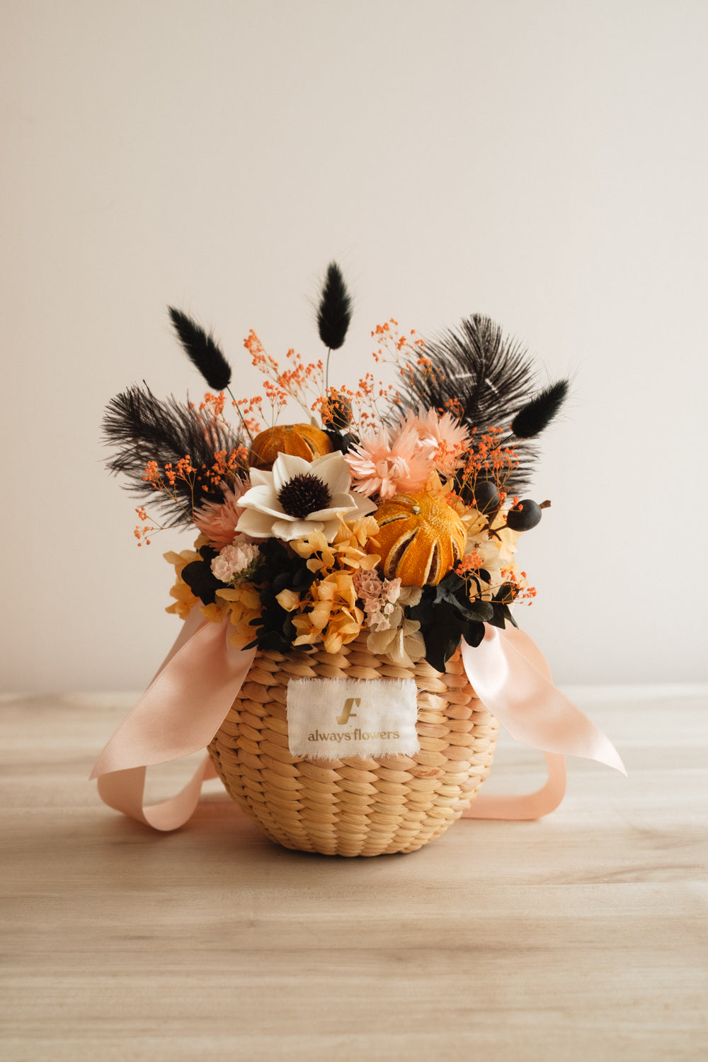 ◆ハロウィン限定◆Flower BAG No.2／フラワーバッグアレンジ　ブラックトリート／ドライ&amp;プリザーブドフラワー