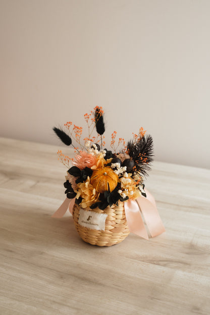 ◆ハロウィン限定◆Flower BAG No.2／フラワーバッグアレンジ　ブラックトリート／ドライ&amp;プリザーブドフラワー