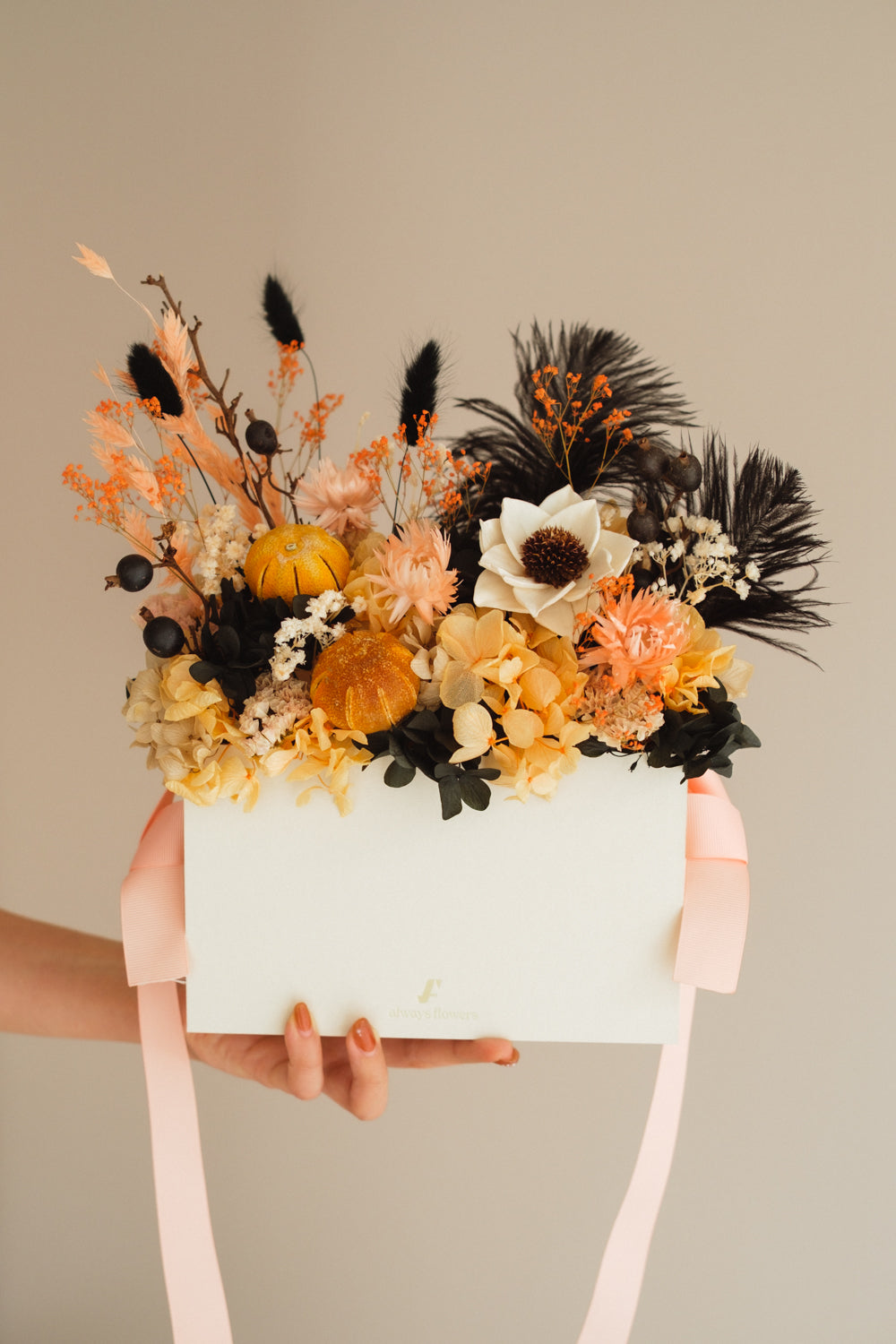 ◆ハロウィン限定◆Flower BAG No.1／フラワーバッグアレンジ　ブラックブルーム／ドライ&amp;プリザーブドフラワー
