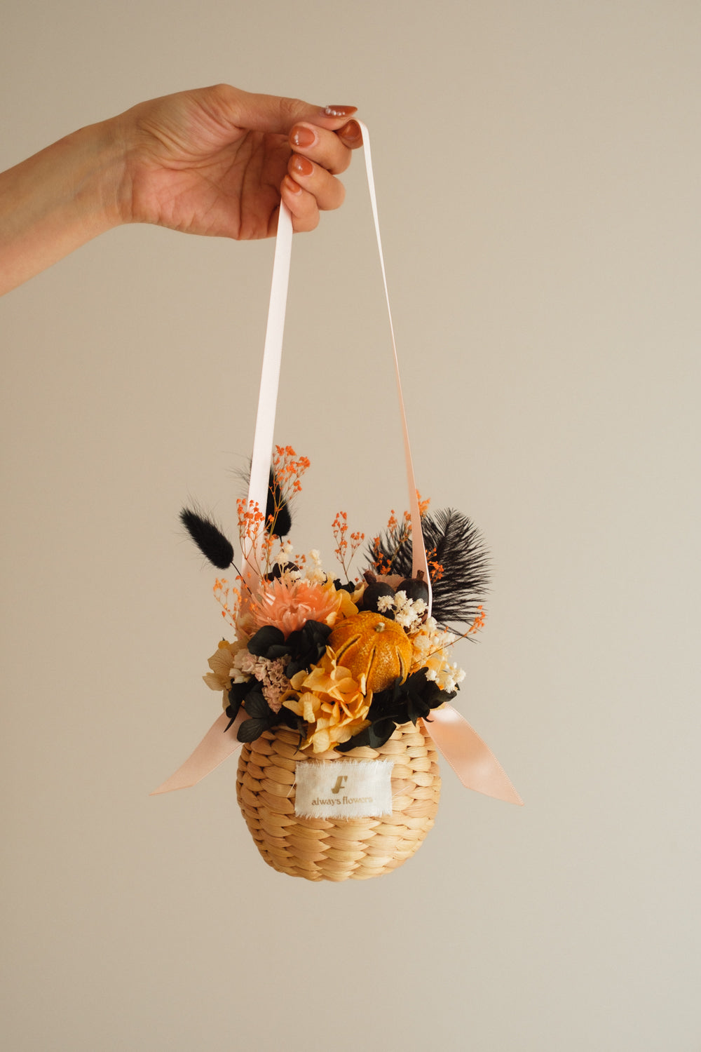 ◆ハロウィン限定◆Flower BAG No.2／フラワーバッグアレンジ　ブラックトリート／ドライ&amp;プリザーブドフラワー