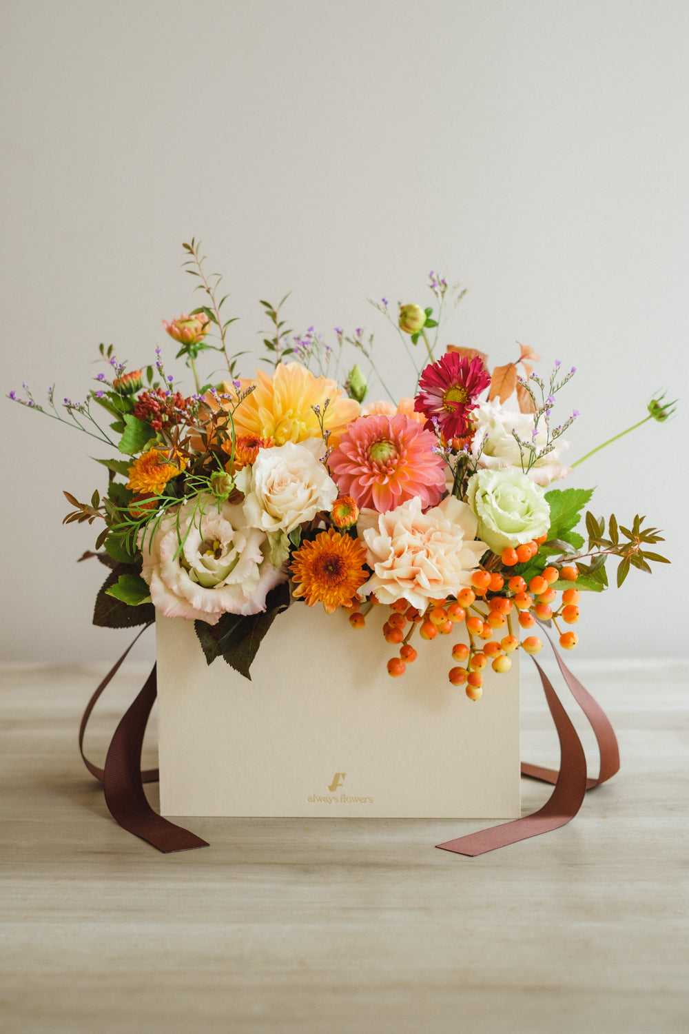 ◆10/4-11/30お届け限定◆Flower BAG No.1／フラワーバッグアレンジ　ブライトオクトーバー／生花