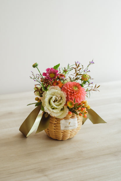 ◆10/4-11/30お届け限定◆Flower BAG No.2／フラワーバッグアレンジ　オータムグロウ／生花