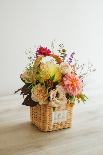 ◆10/4-11/30お届け限定◆Flower BAG No.3／フラワーバッグアレンジ　ダリアチャーム／生花