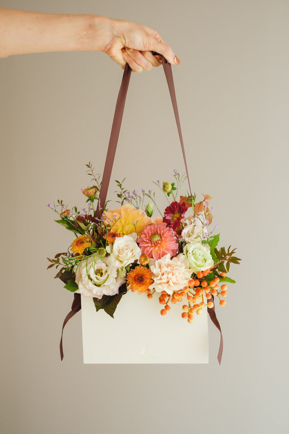 ◆10/4-11/30お届け限定◆Flower BAG No.1／フラワーバッグアレンジ　ブライトオクトーバー／生花