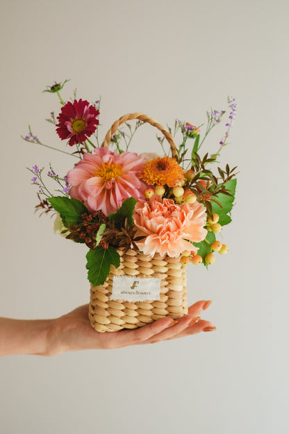 ◆10/4-11/30お届け限定◆Flower BAG No.3／フラワーバッグアレンジ　ダリアチャーム／生花