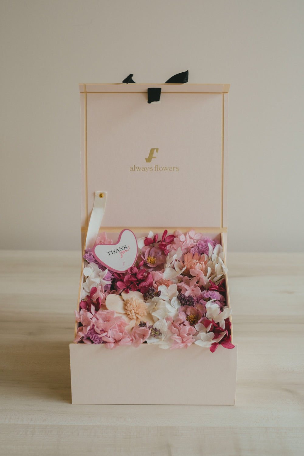 ◆母の日限定◆Surprise Flower Box ／サプライズフラワーボックス　スウィートハート／ドライ・プリザーブドフラワー