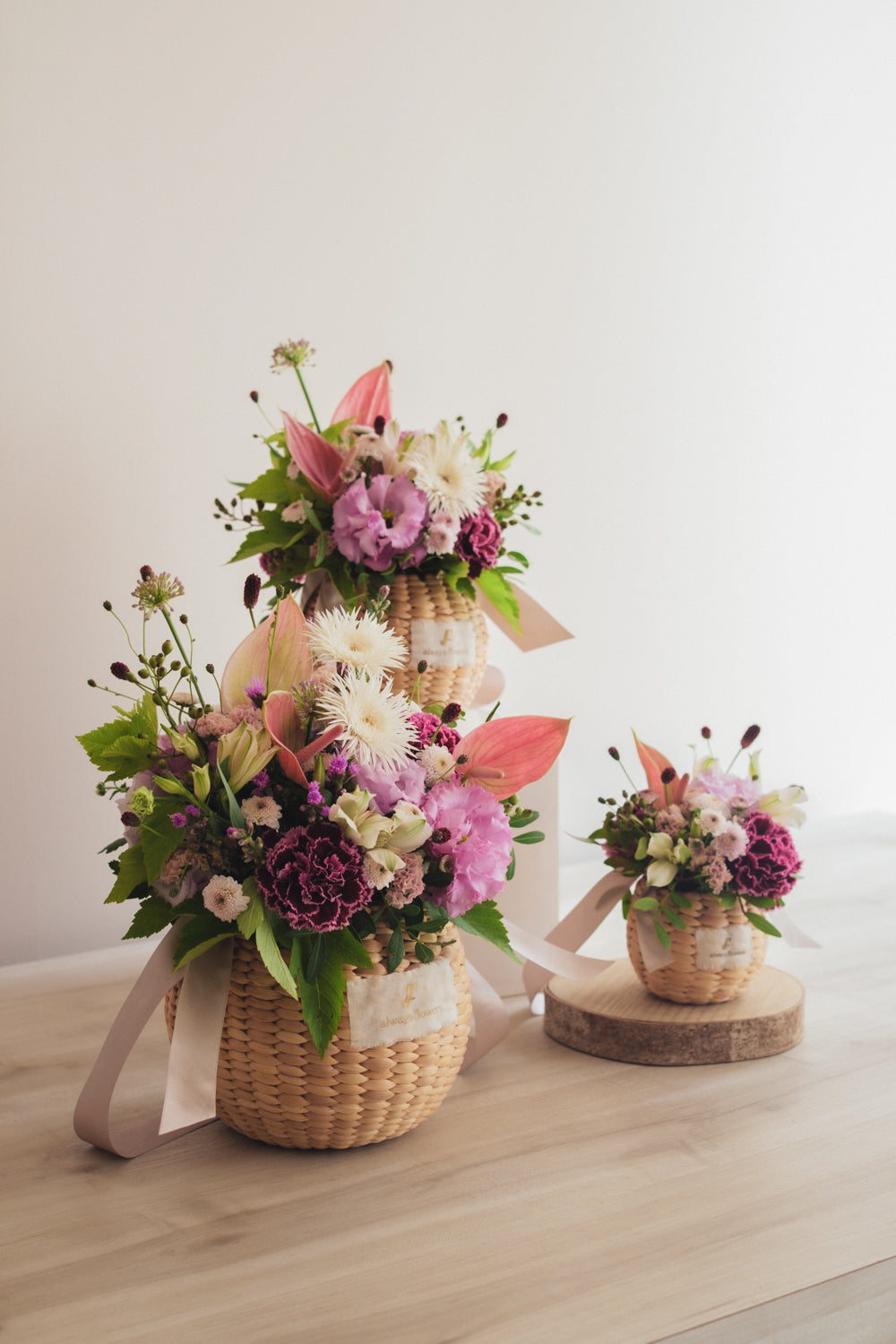 ◆8/27-10/31お届け限定◆Flower BAG No.2／フラワーバッグアレンジ　ボタニカルチル／生花