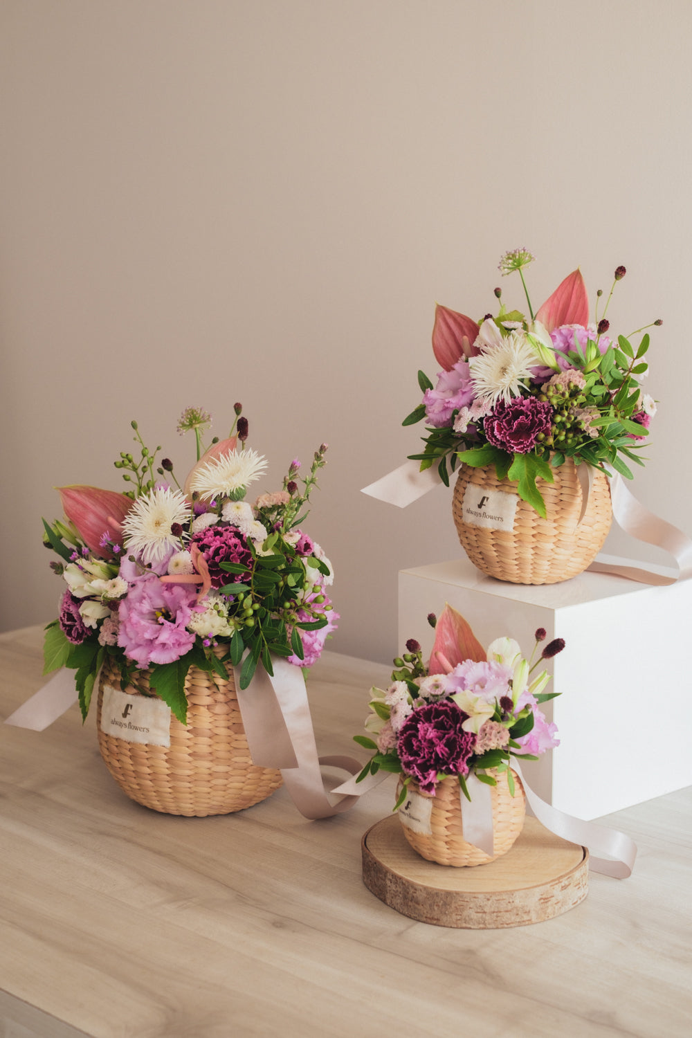 ◆8/27-10/31お届け限定◆Flower BAG No.2／フラワーバッグアレンジ　ボタニカルチル／生花