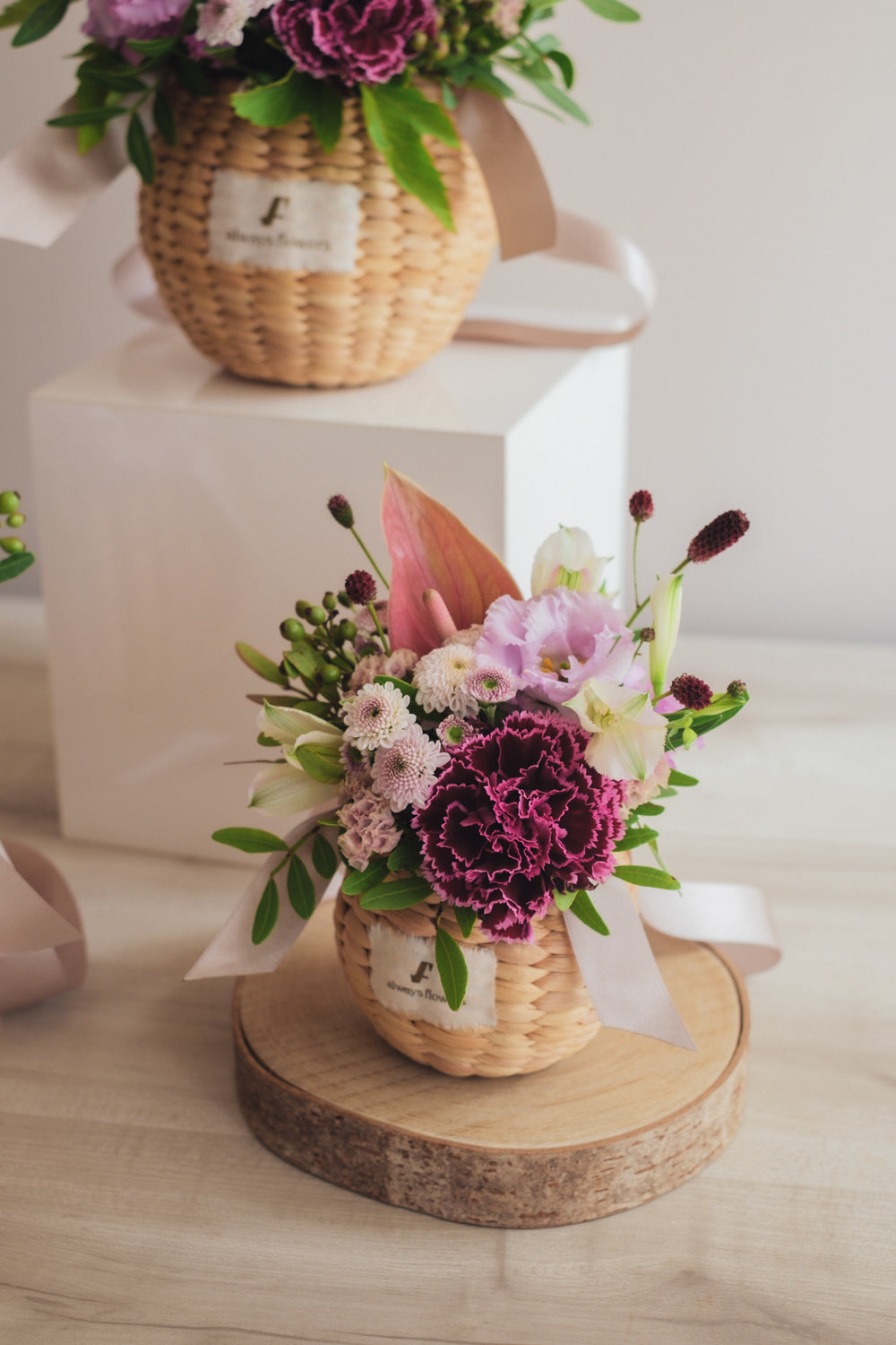 ◆8/27-10/31お届け限定◆Flower BAG No.2／フラワーバッグアレンジ　ボタニカルチル／生花
