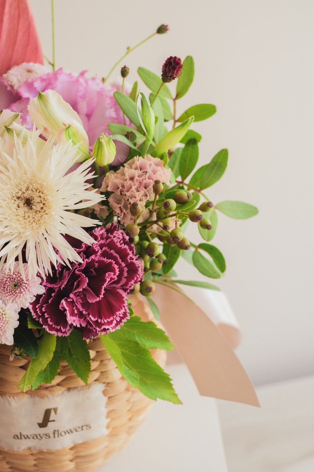 ◆8/27-10/31お届け限定◆Flower BAG No.2／フラワーバッグアレンジ　ボタニカルチル／生花