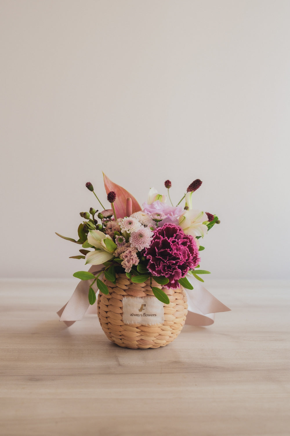 ◆8/27-10/31お届け限定◆Flower BAG No.2／フラワーバッグアレンジ　ボタニカルチル／生花