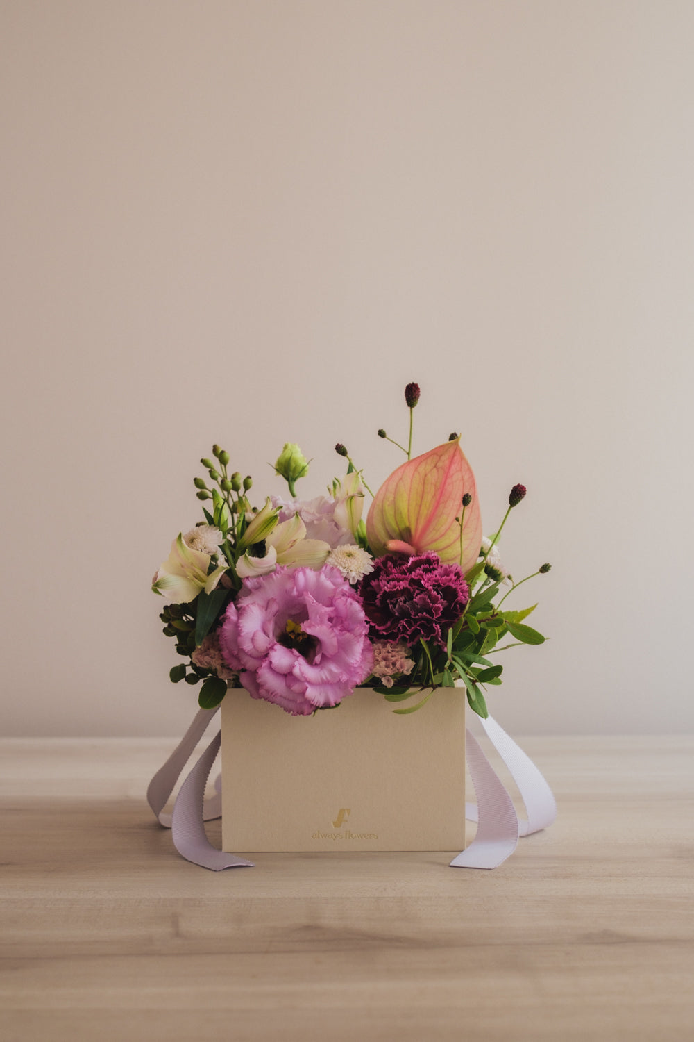 ◆8/27-10/31お届け限定◆Flower BAG No.1／フラワーバッグアレンジ　ネイチャーリヴ／生花
