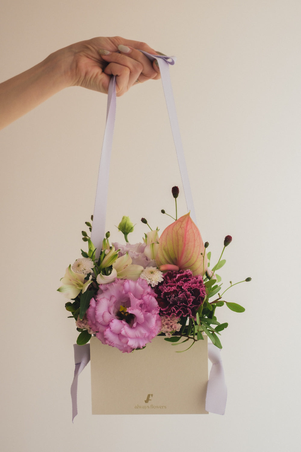◆8/27-10/31お届け限定◆Flower BAG No.1／フラワーバッグアレンジ　ネイチャーリヴ／生花