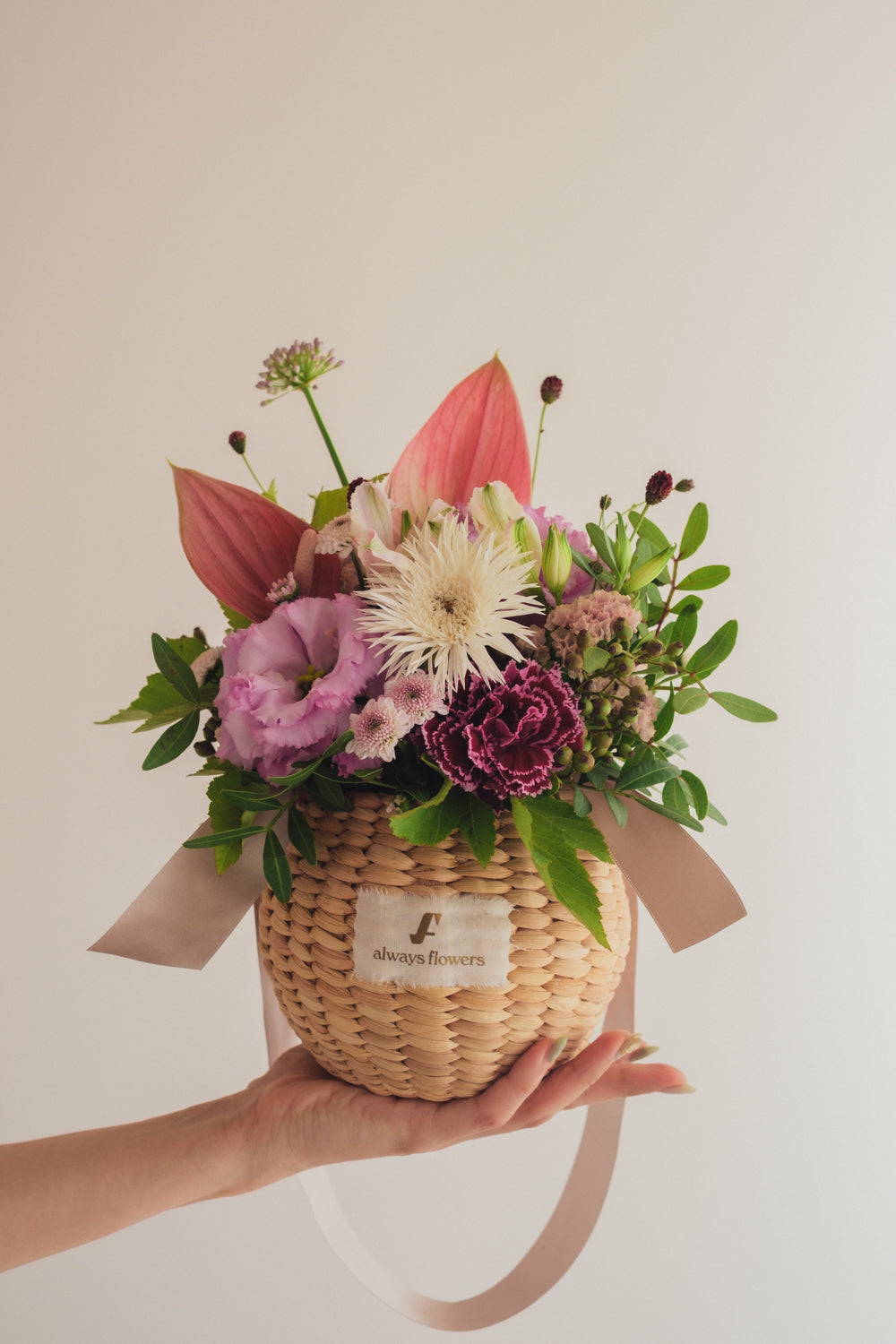 ◆8/27-10/31お届け限定◆Flower BAG No.2／フラワーバッグアレンジ　ボタニカルチル／生花