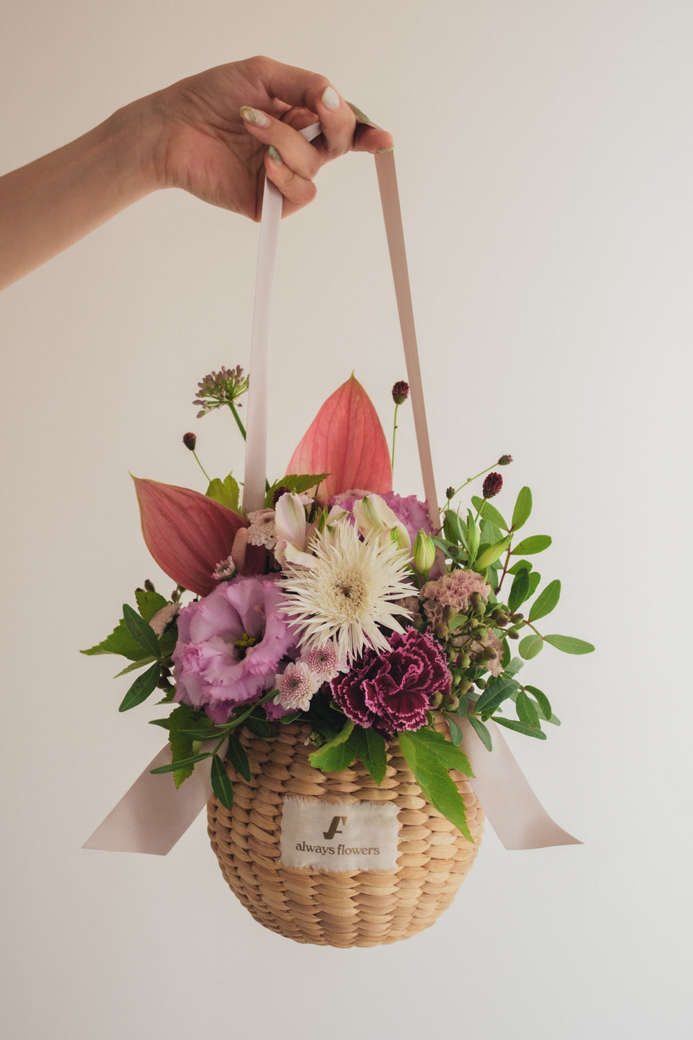 ◆8/27-10/31お届け限定◆Flower BAG No.2／フラワーバッグアレンジ　ボタニカルチル／生花