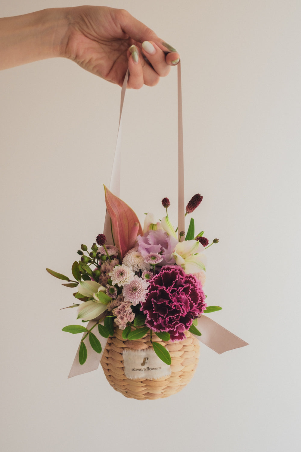 ◆8/27-10/31お届け限定◆Flower BAG No.2／フラワーバッグアレンジ　ボタニカルチル／生花