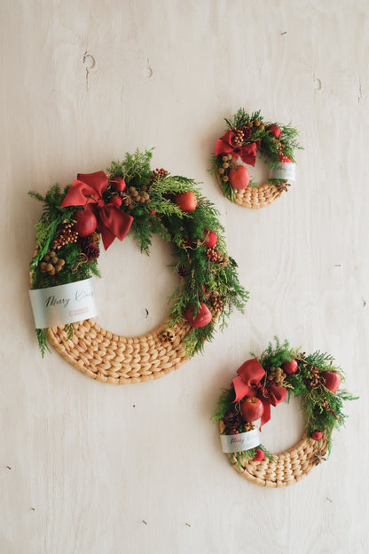 ◆11/26からお届け可能・クリスマス限定◆Disc Wreath／ディスクリース　ポムノエル／生花