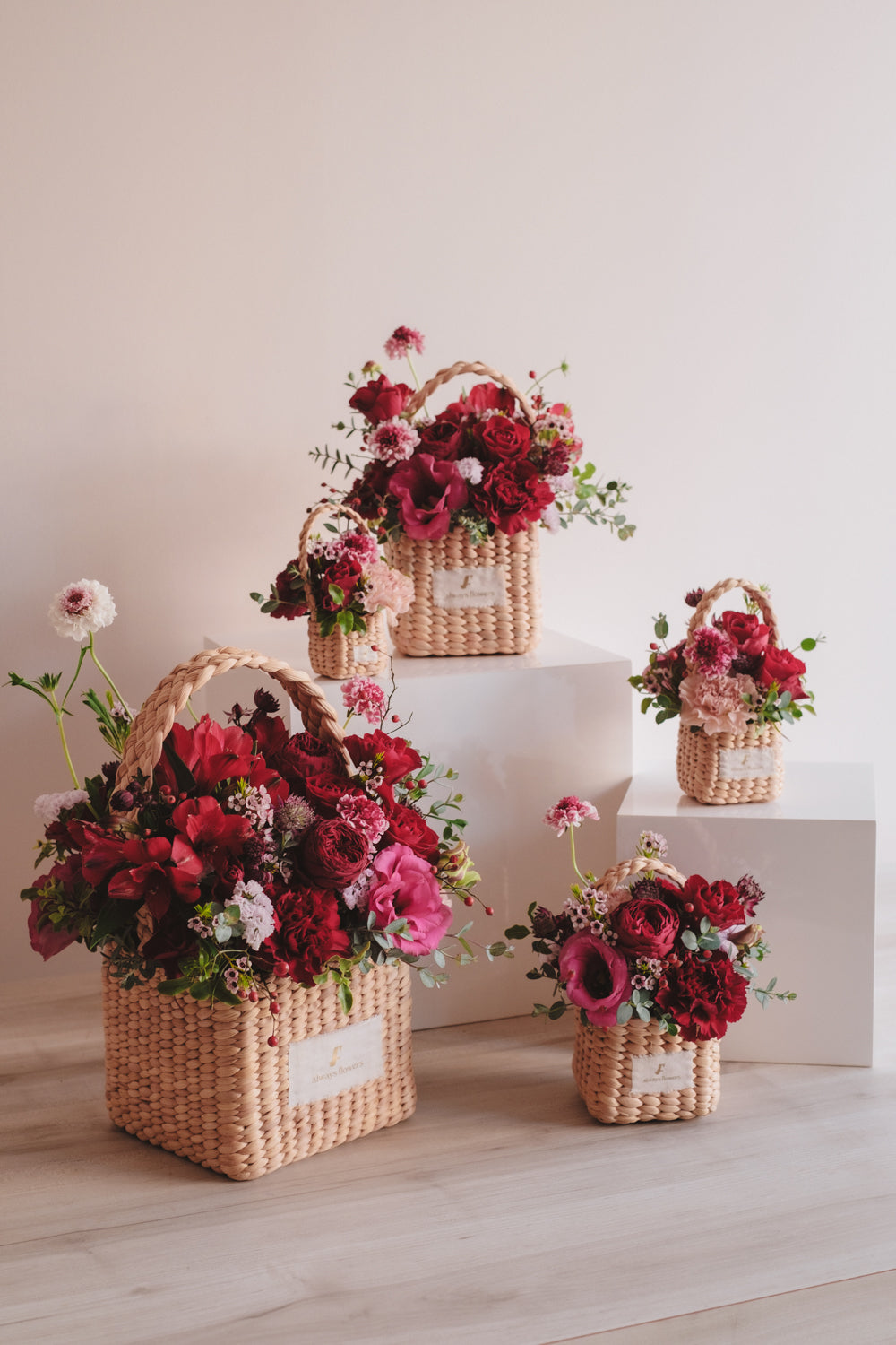 Flower BAG No.3 /スクエアカゴバッグ クラッシーレッド/生花