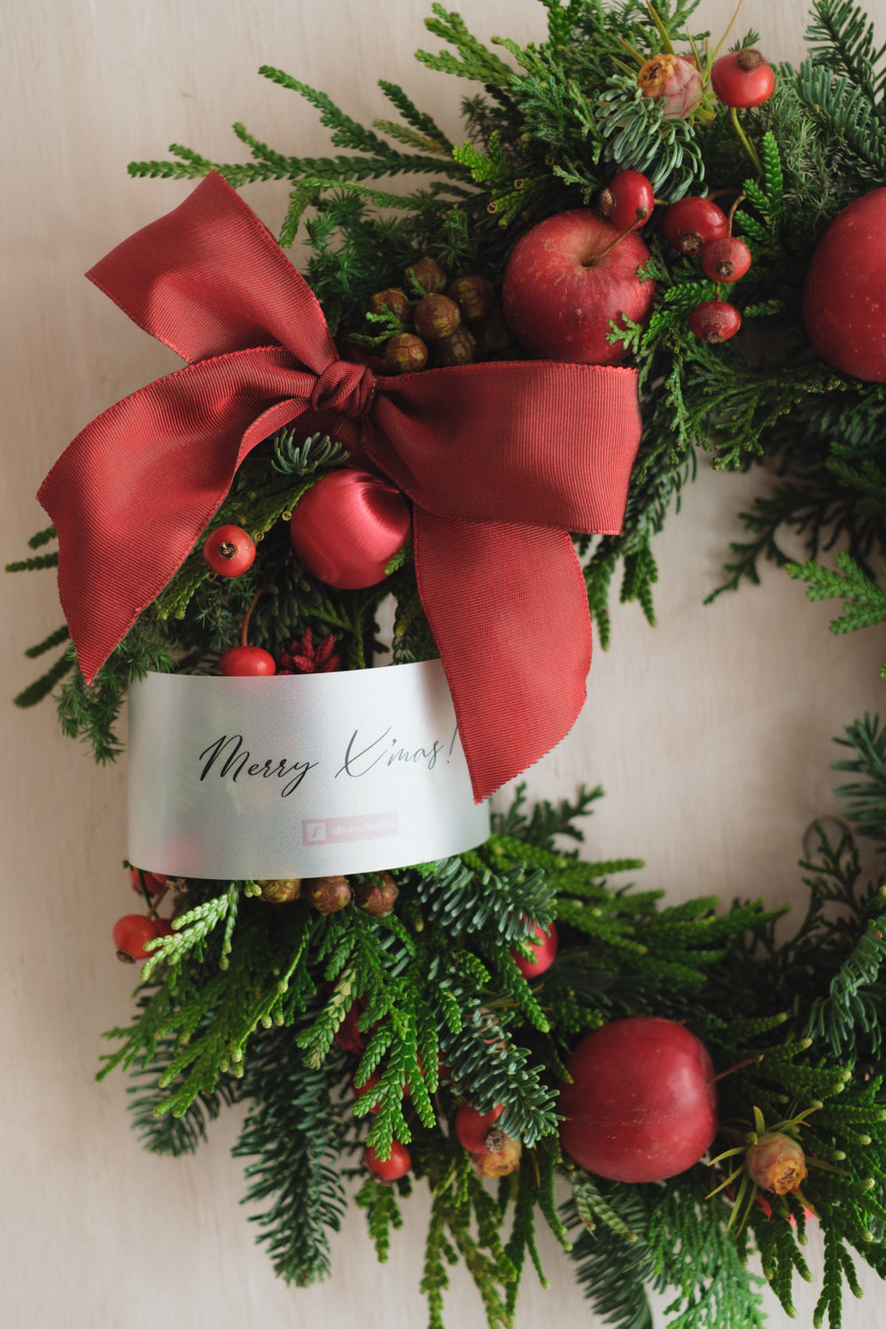 ◆11/26からお届け可能・クリスマス限定◆Round Wreath／ラウンドモミのリース　ウォームホリデー／生花