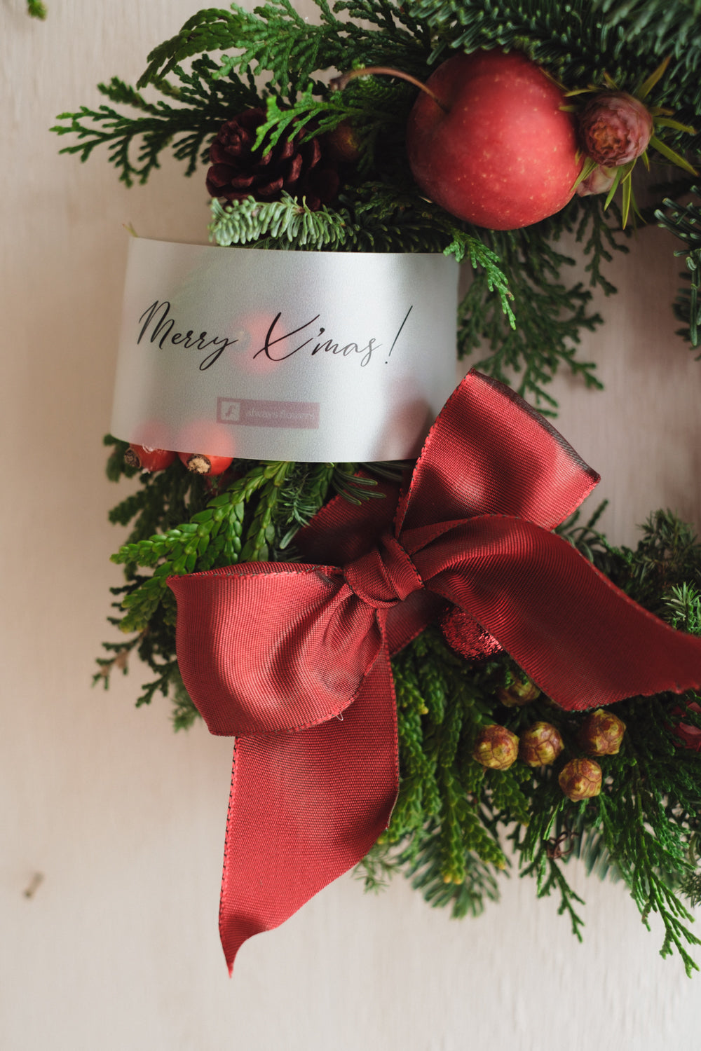 ◆11/26からお届け可能・クリスマス限定◆Round Wreath／ラウンドモミのリース　ウォームホリデー／生花