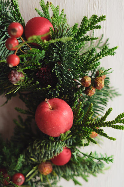 ◆11/26からお届け可能・クリスマス限定◆Round Wreath／ラウンドモミのリース　ウォームホリデー／生花