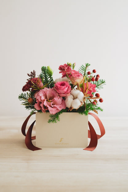 ◆11/29-12/26お届け限定◆Flower BAG No.1／フラワーバッグアレンジ　ローズクォーツ／生花