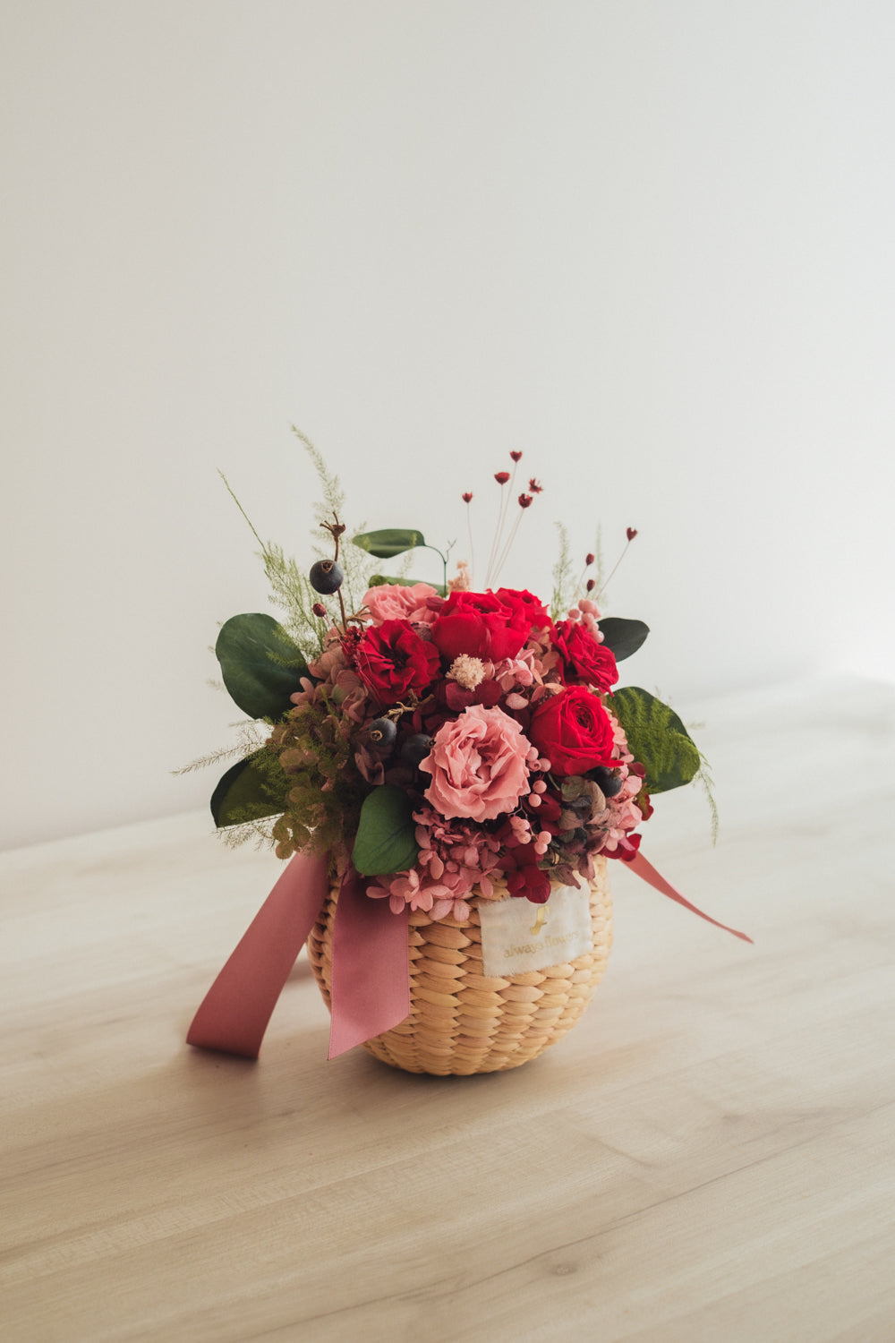 ◆NEW◆Flower BAG No.2／カゴバッグアレンジ　ローズシャルム／プリザーブド＆ドライフラワー